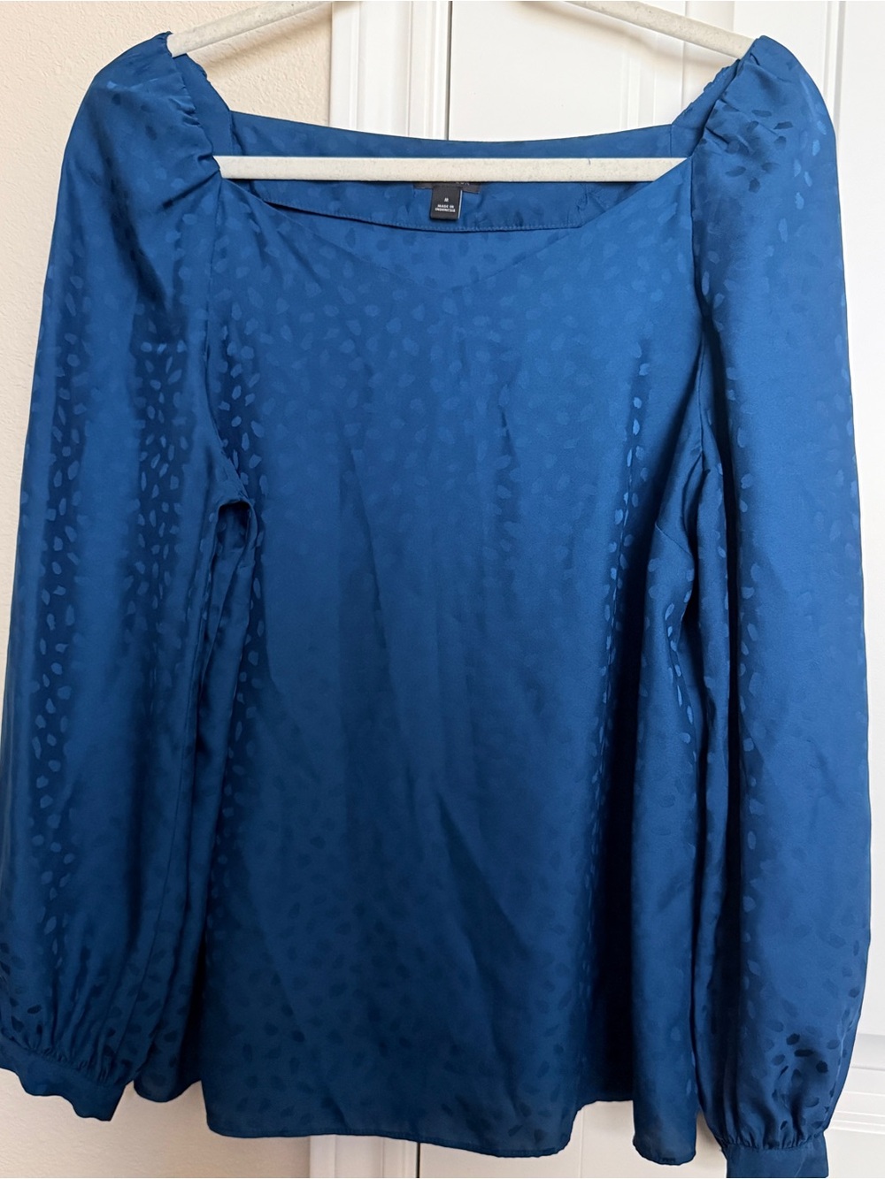 Ann Taylor Teal Long-Sleeve Satin Blouse Size Medium
